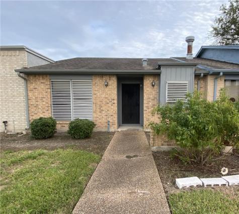 7201 Sparkle Sea, Unit E Drive Corpus Christi TX 78412