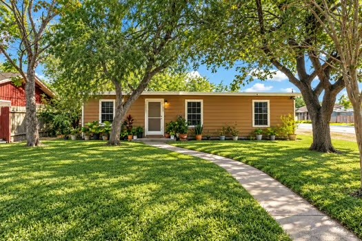 10902 Mayfield Drive Corpus Christi TX 78410
