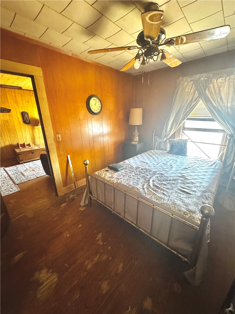 1580 Middle George West TX 78022