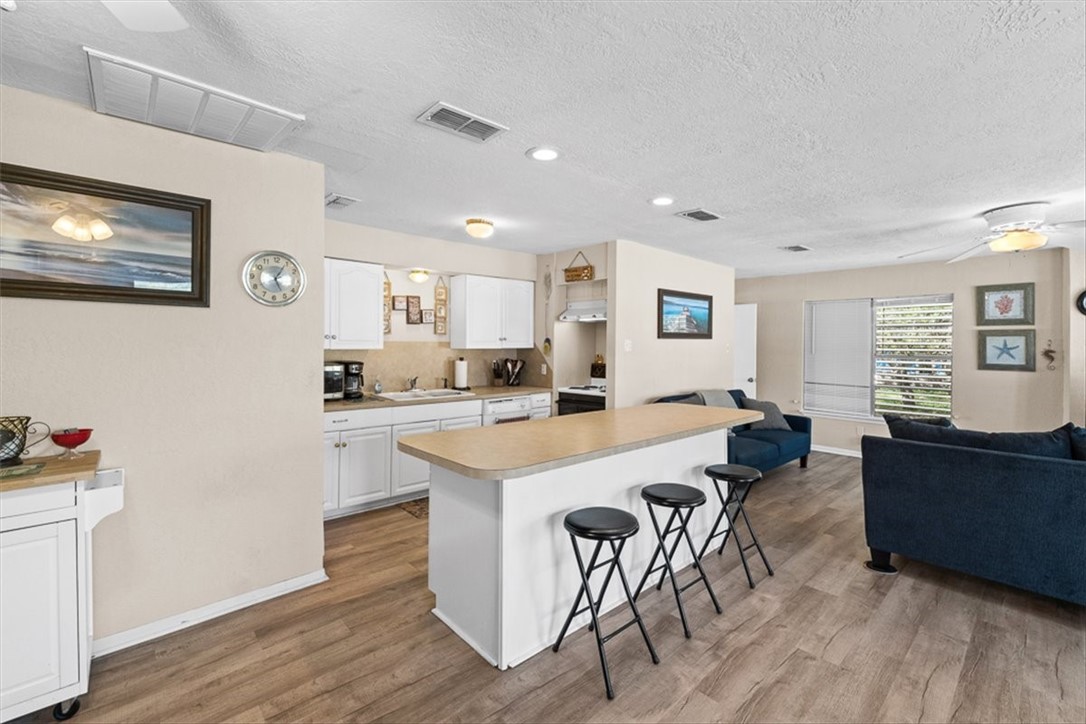 245 Griffith Drive Rockport TX 78382