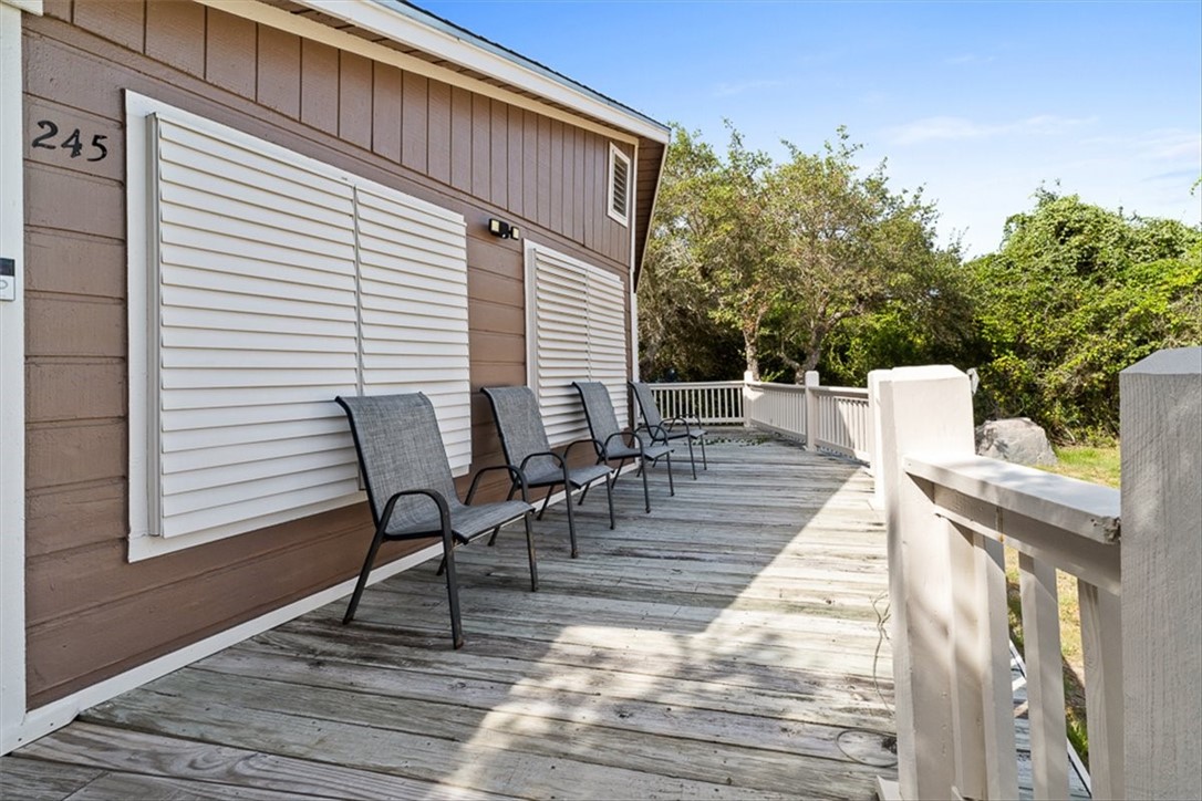 245 Griffith Drive Rockport TX 78382