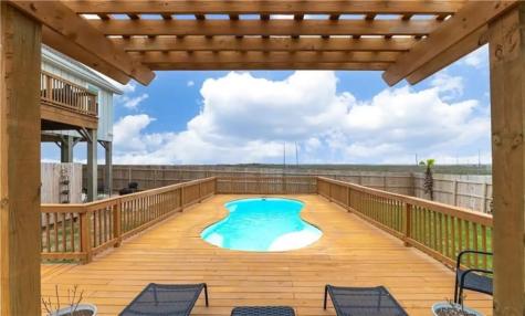 165 Breezy Court Port Aransas TX 78373