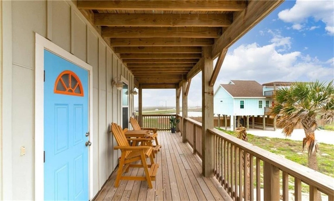 165 Breezy Court Port Aransas TX 78373