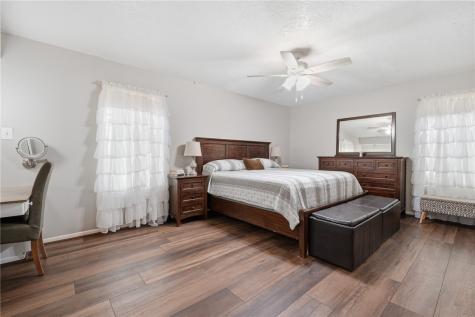 143 N Janin Circle Portland TX 78374