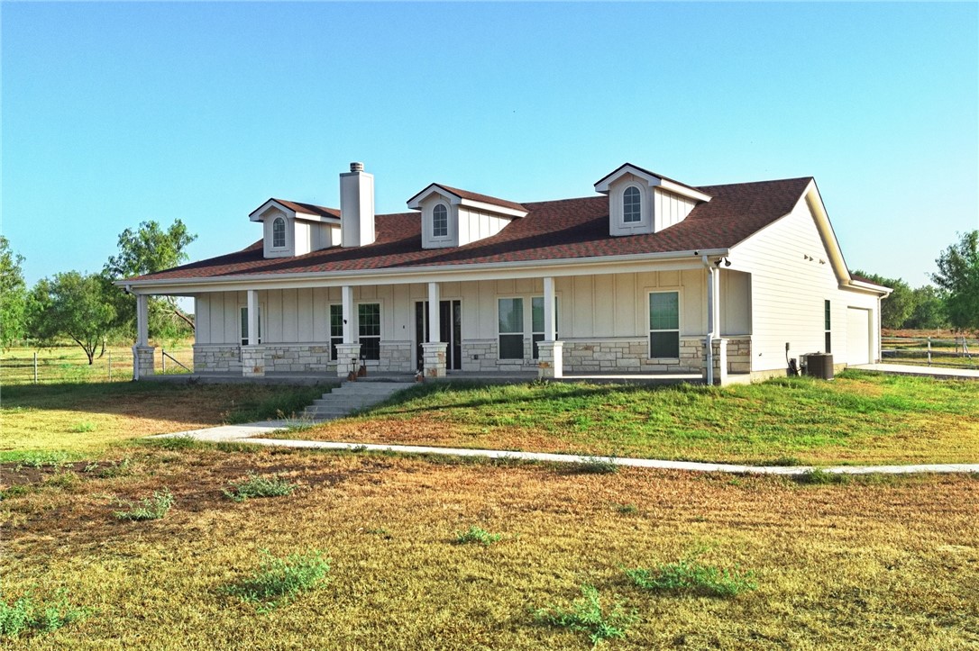 10023 County Rd 597/ Hwy 9 (old) Mathis TX 78368