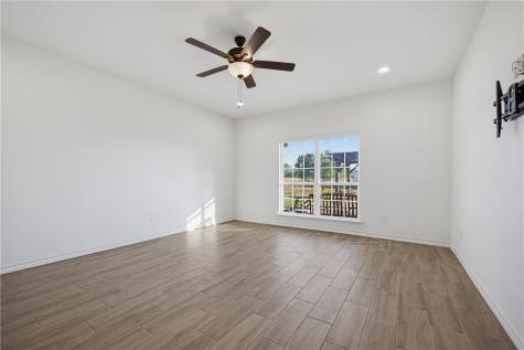 10023 County Rd 597/ Hwy 9 (old) Mathis TX 78368