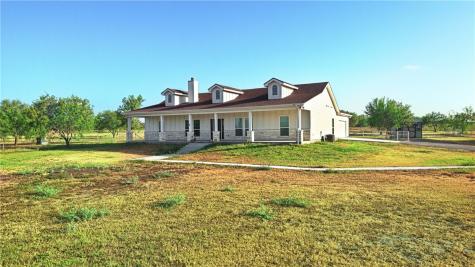 10023 County Rd 597/ Hwy 9 (old) Mathis TX 78368