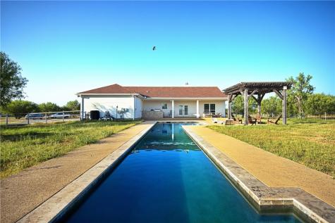 10023 County Rd 597/ Hwy 9 (old) Mathis TX 78368