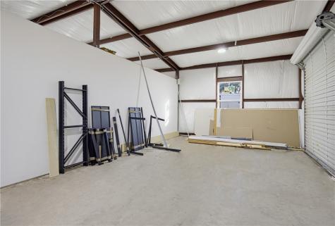 10023 County Rd 597/ Hwy 9 (old) Mathis TX 78368