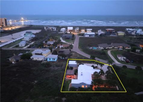 230 12th St S Port Aransas TX 78373