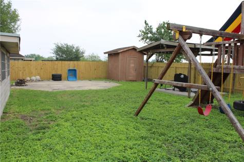 305 Lemonwood Drive Kingsville TX 78363