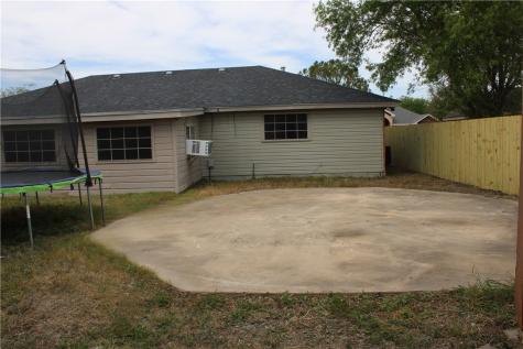 305 Lemonwood Drive Kingsville TX 78363