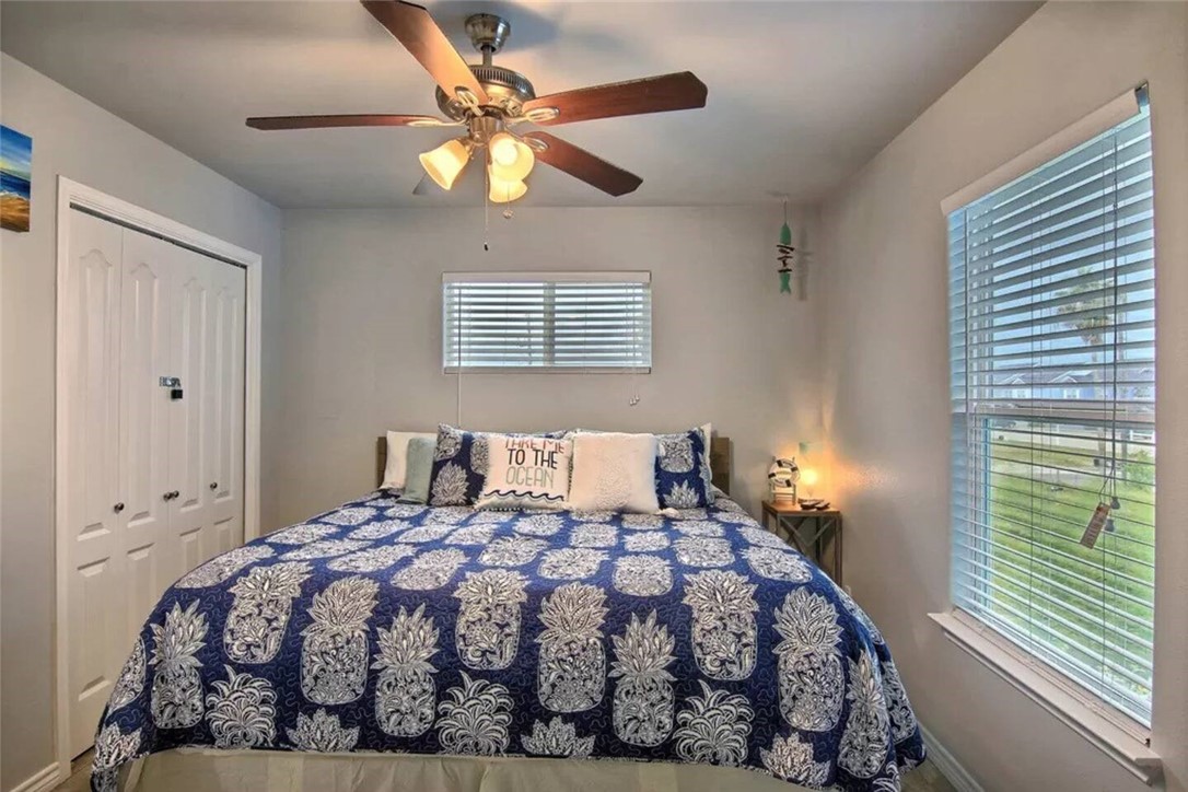 1809 Fishermans Cove Port Aransas TX 78373