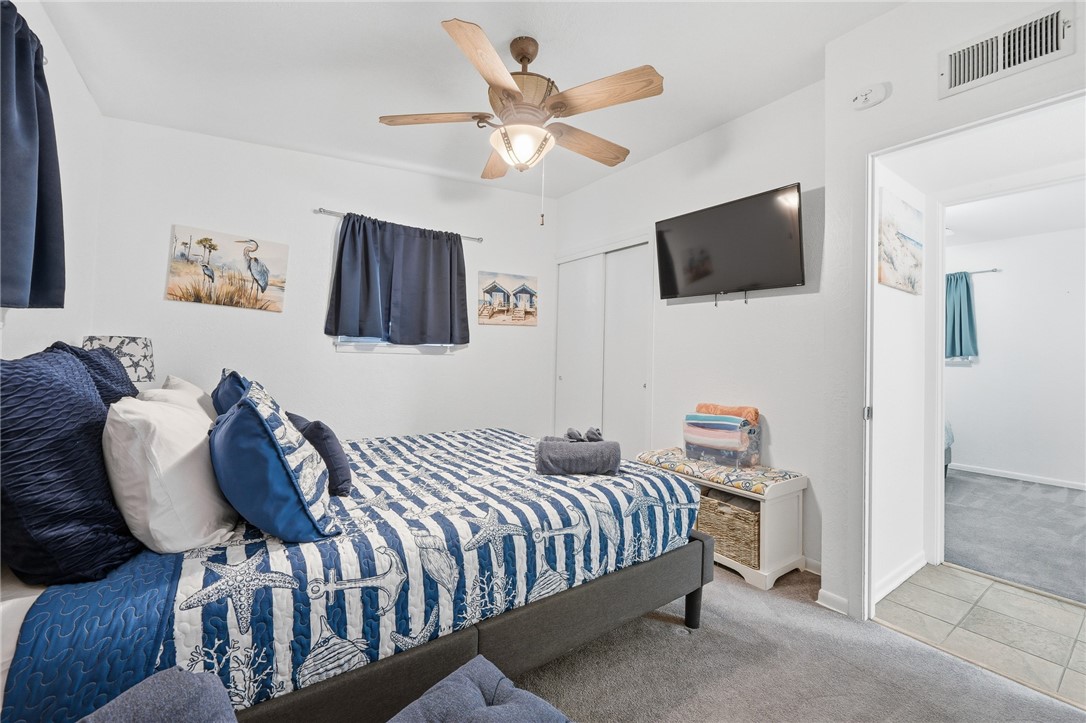 1904 Bay Avenue Rockport TX 78382