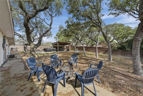 1904 Bay Avenue Rockport TX 78382
