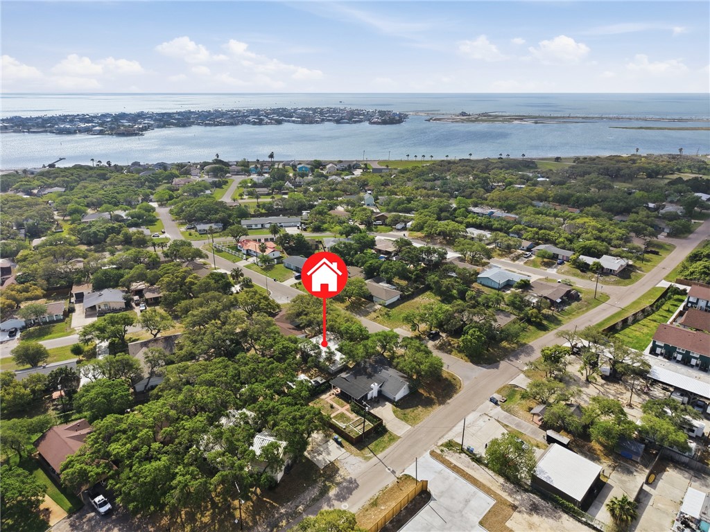 1904 Bay Avenue Rockport TX 78382