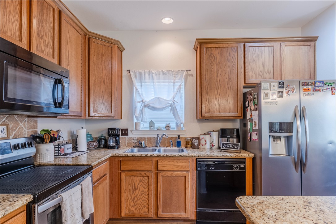 2122 Halcon Street Corpus Christi TX 78414