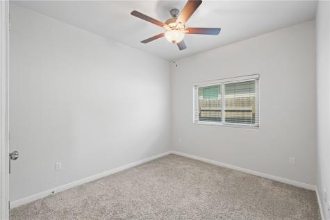1002 Ocean Breeze Portland TX 78374