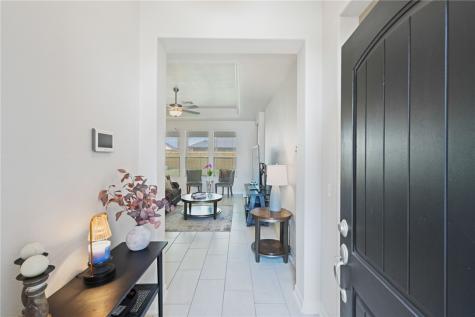 1002 Ocean Breeze Portland TX 78374