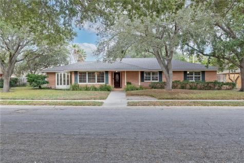 414 Barracuda Place Corpus Christi TX 78411