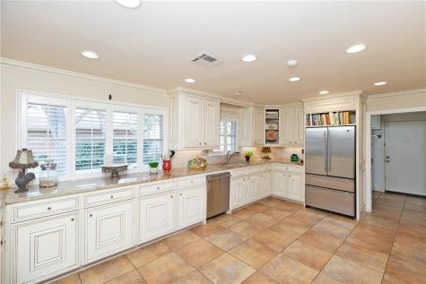 414 Barracuda Place Corpus Christi TX 78411