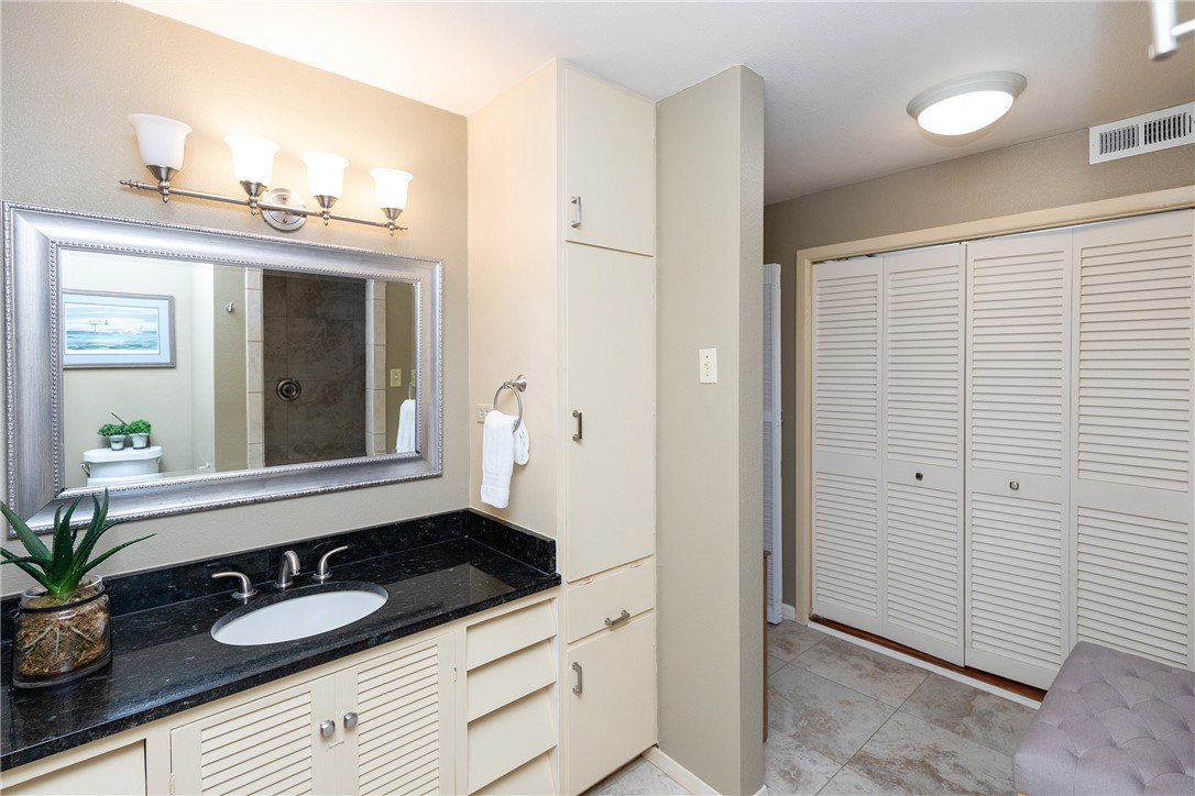 414 Barracuda Place Corpus Christi TX 78411