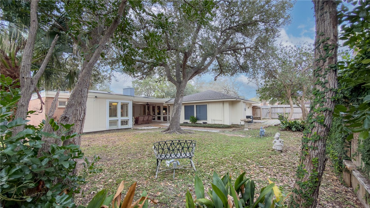 414 Barracuda Place Corpus Christi TX 78411