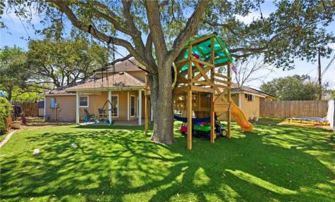 2538 Bevecrest Drive Corpus Christi TX 78415