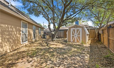 2538 Bevecrest Drive Corpus Christi TX 78415