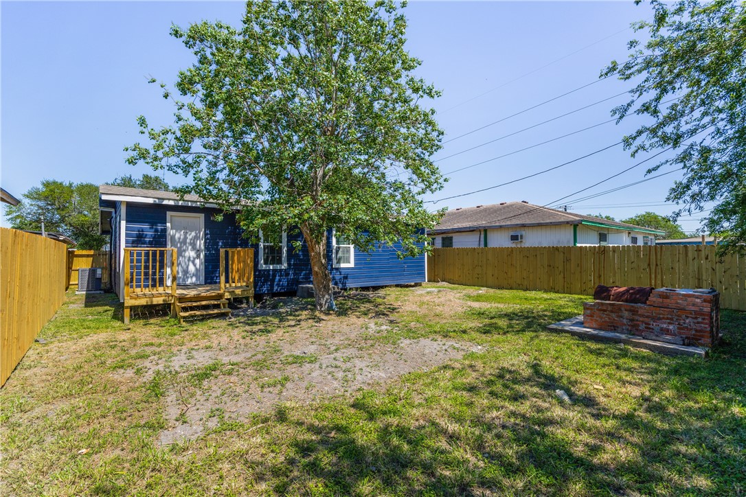 4641 Valdez Drive Corpus Christi TX 78416