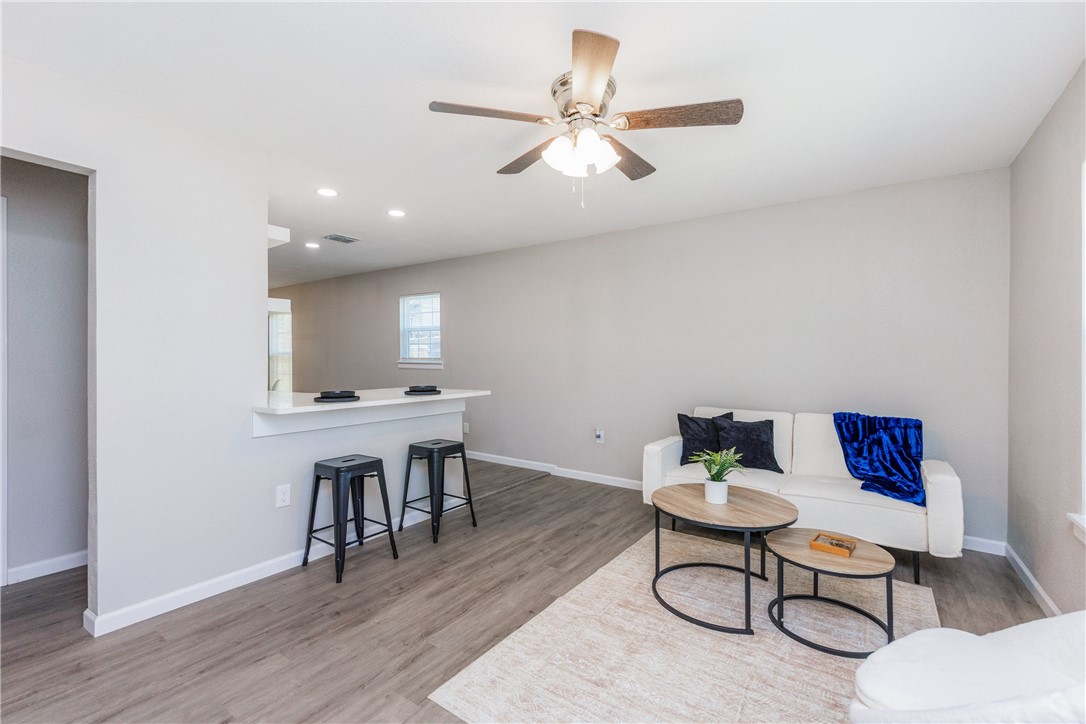 4641 Valdez Drive Corpus Christi TX 78416