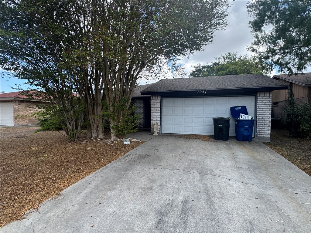 7041 Monarch Street Corpus Christi TX 78413