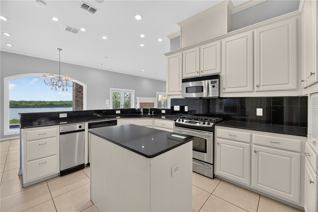7 Great Lakes Drive Corpus Christi TX 78413