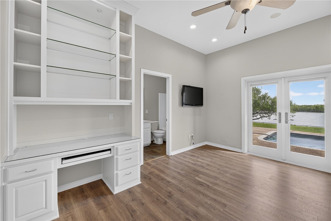 7 Great Lakes Drive Corpus Christi TX 78413