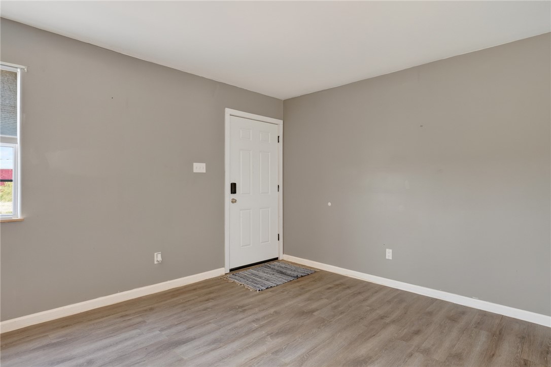 114 W Shady Oak Rockport TX 78382