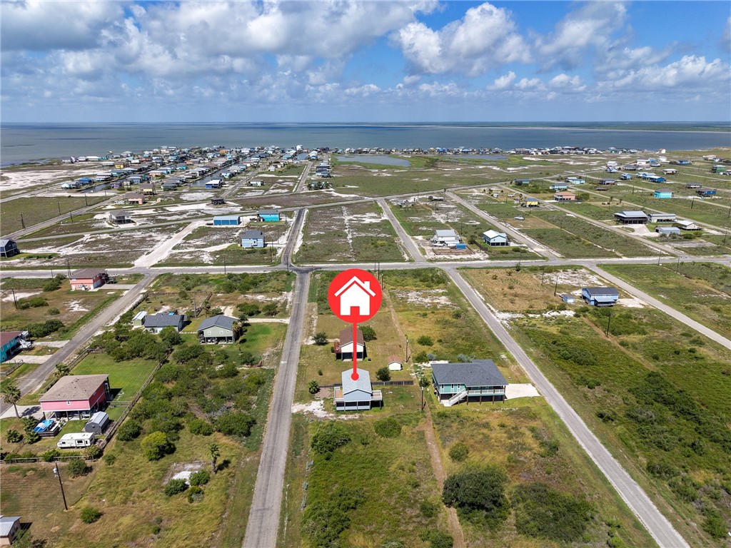 114 W Shady Oak Rockport TX 78382