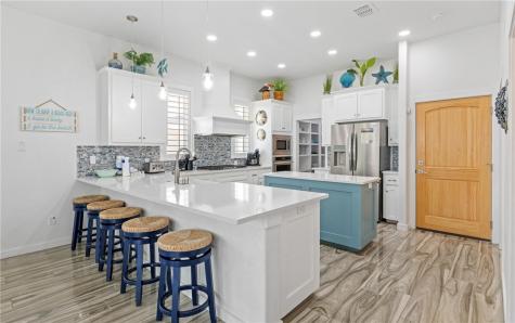 3087 S 11th Street 300 Port Aransas TX 78373