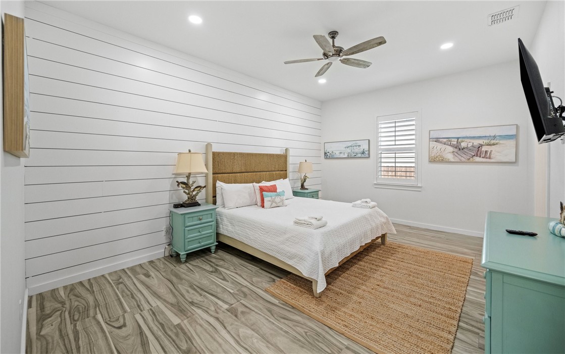 3087 S 11th Street 300 Port Aransas TX 78373