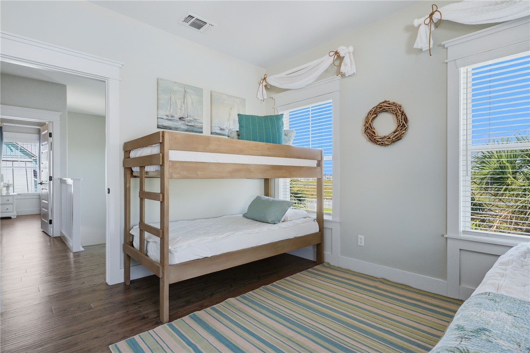1009 Fiji Drive Rockport TX 78382