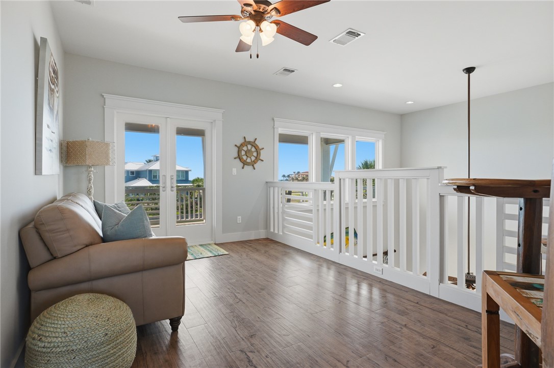 1009 Fiji Drive Rockport TX 78382