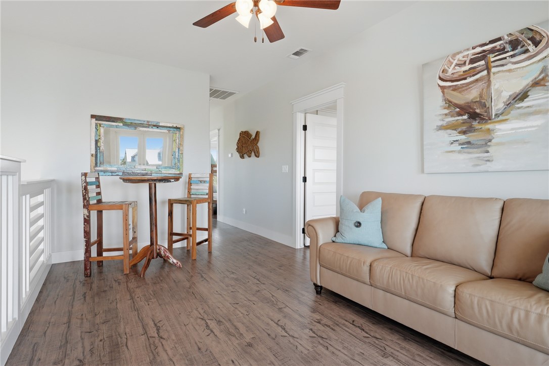 1009 Fiji Drive Rockport TX 78382