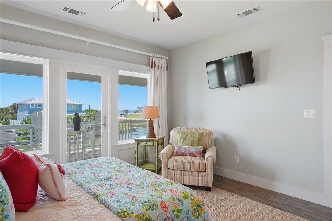 1009 Fiji Drive Rockport TX 78382