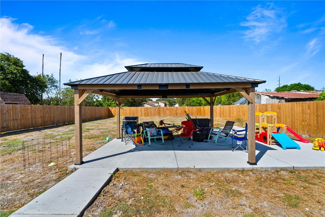 2510 Viola Avenue Corpus Christi TX 78415