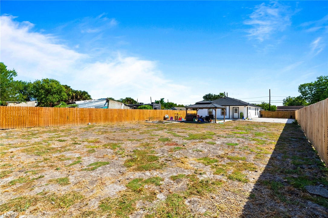2510 Viola Avenue Corpus Christi TX 78415