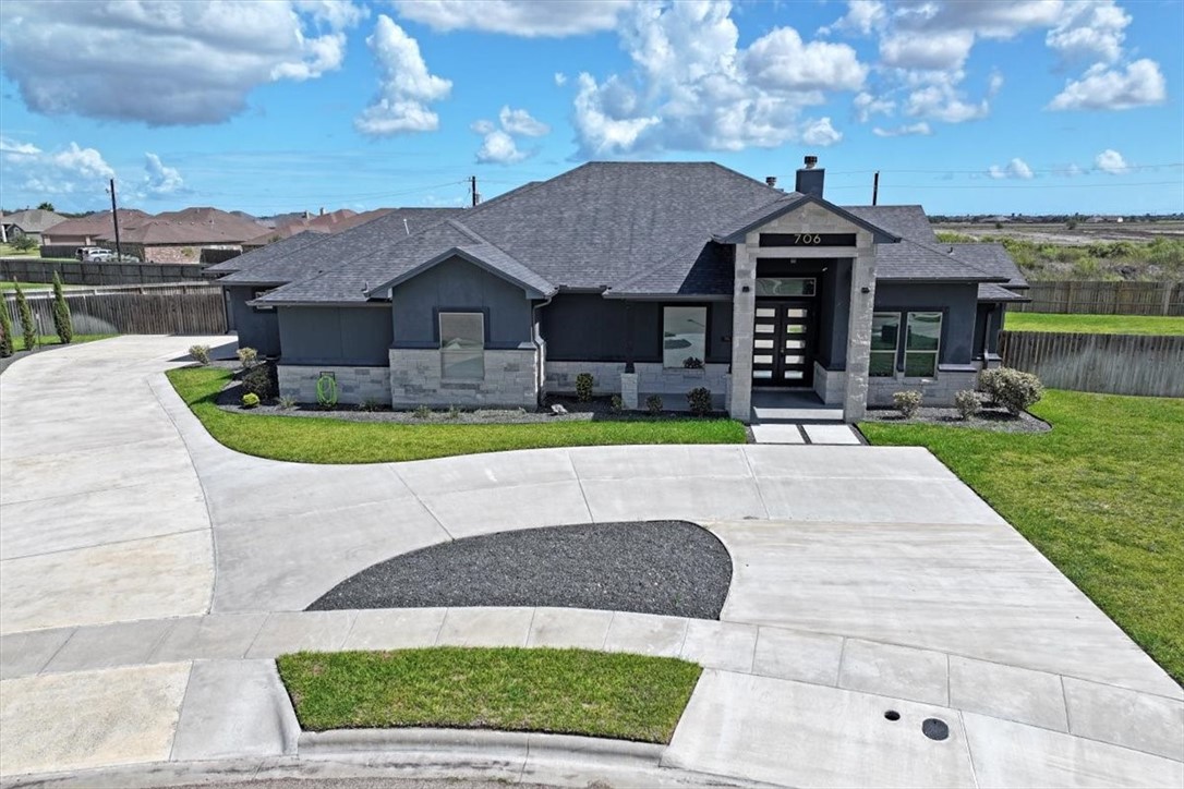 706 Eagle Creek Court Corpus Christi TX 78415