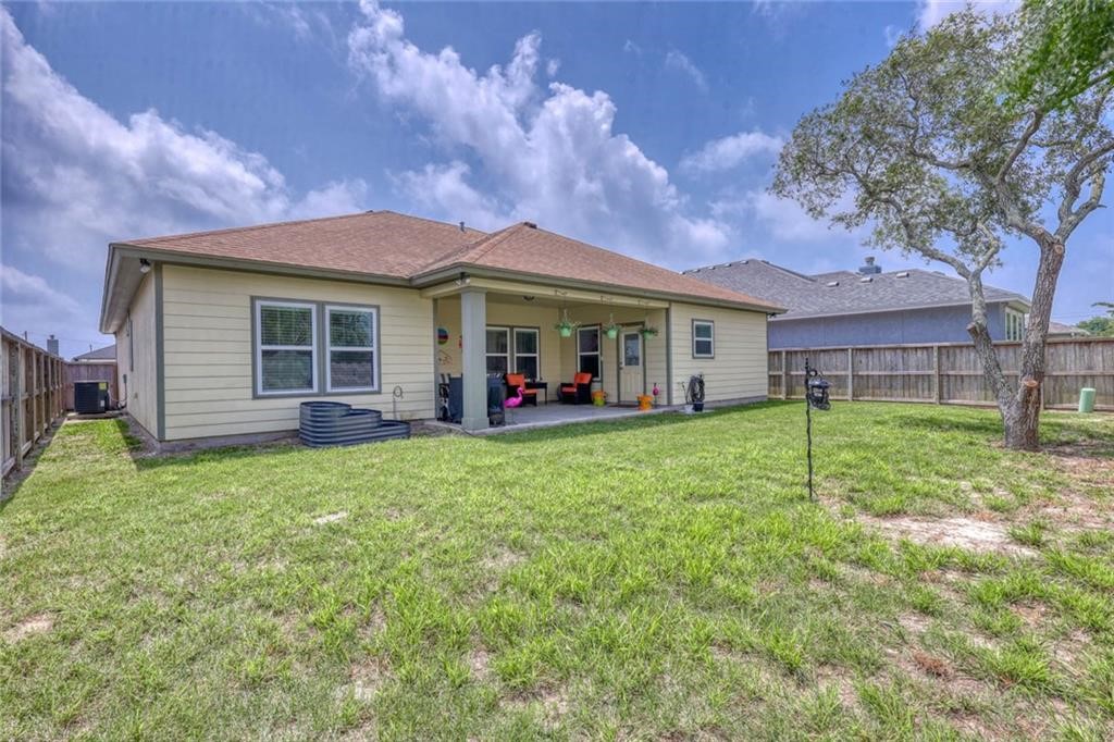 3041 Saint Eustatius Way Corpus Christi TX 78418