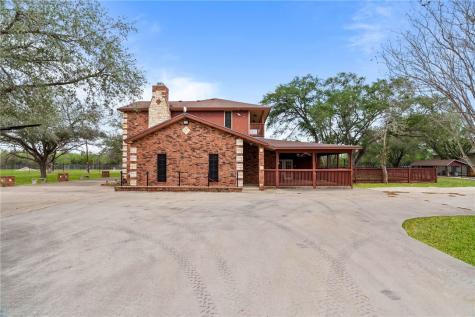230 Cr 3071 Orange Grove TX 78372