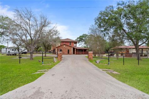 230 Cr 3071 Orange Grove TX 78372