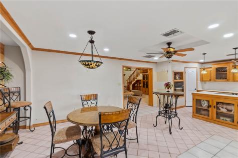 230 Cr 3071 Orange Grove TX 78372