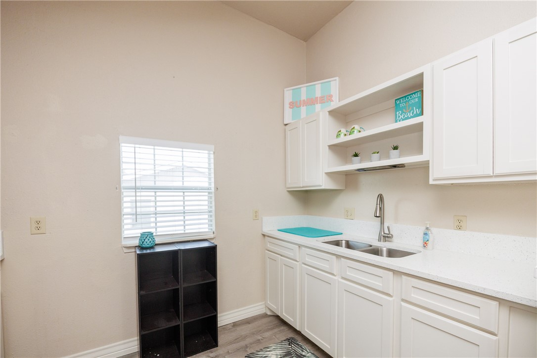 3830 Jamaica Drive Corpus Christi TX 78418